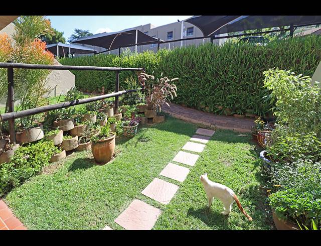 1 BEDROOM TOWNHOUSE FOR SALE IN BRUMA
